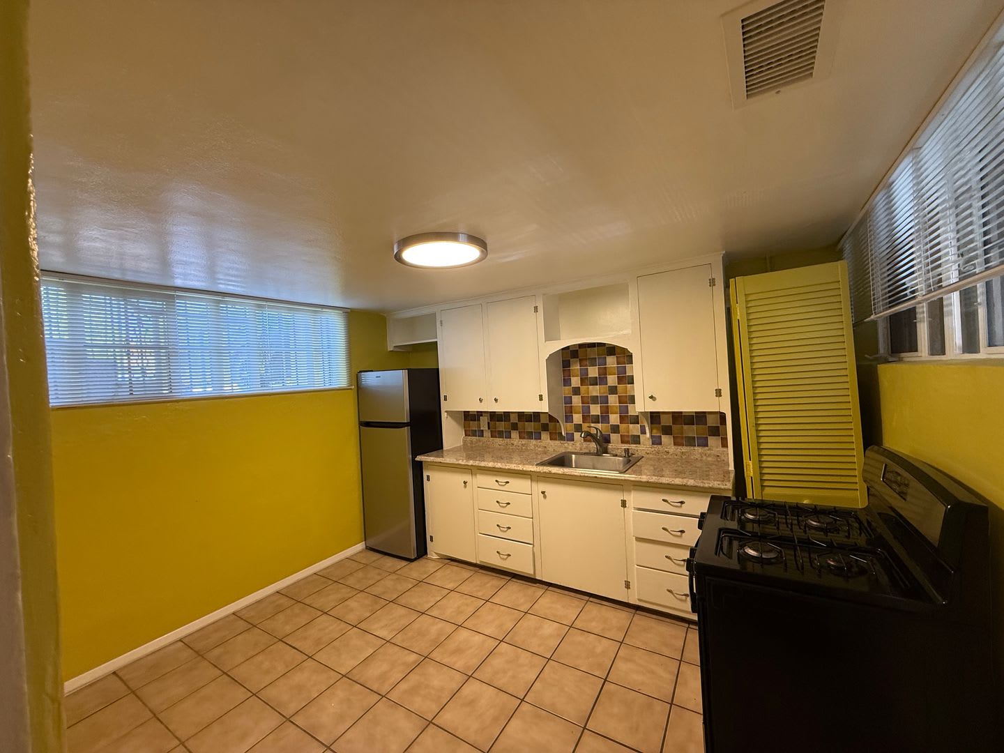 1812 Lead Ave Se – photo 4