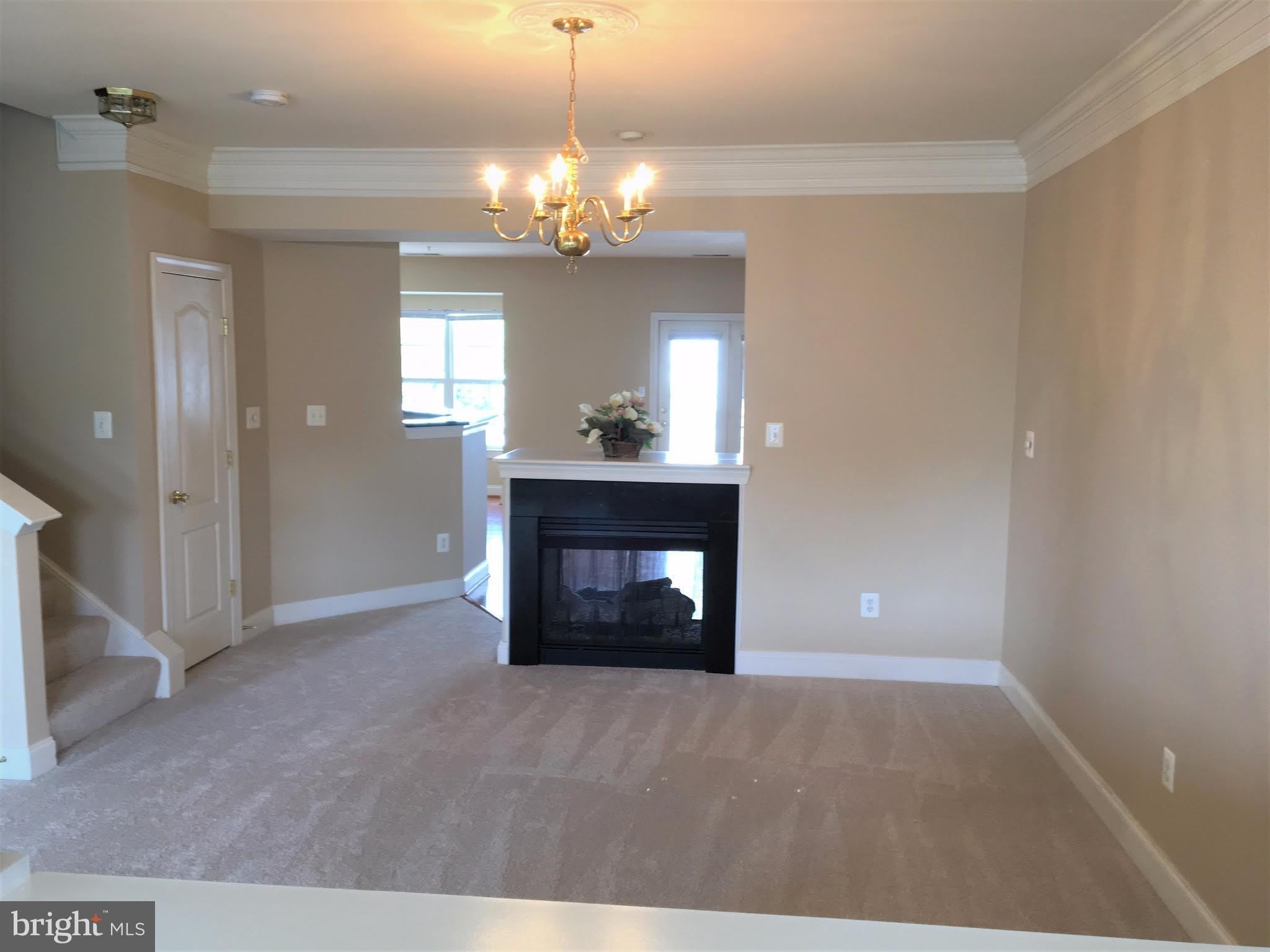 152 Mill Green Avenue – photo 5