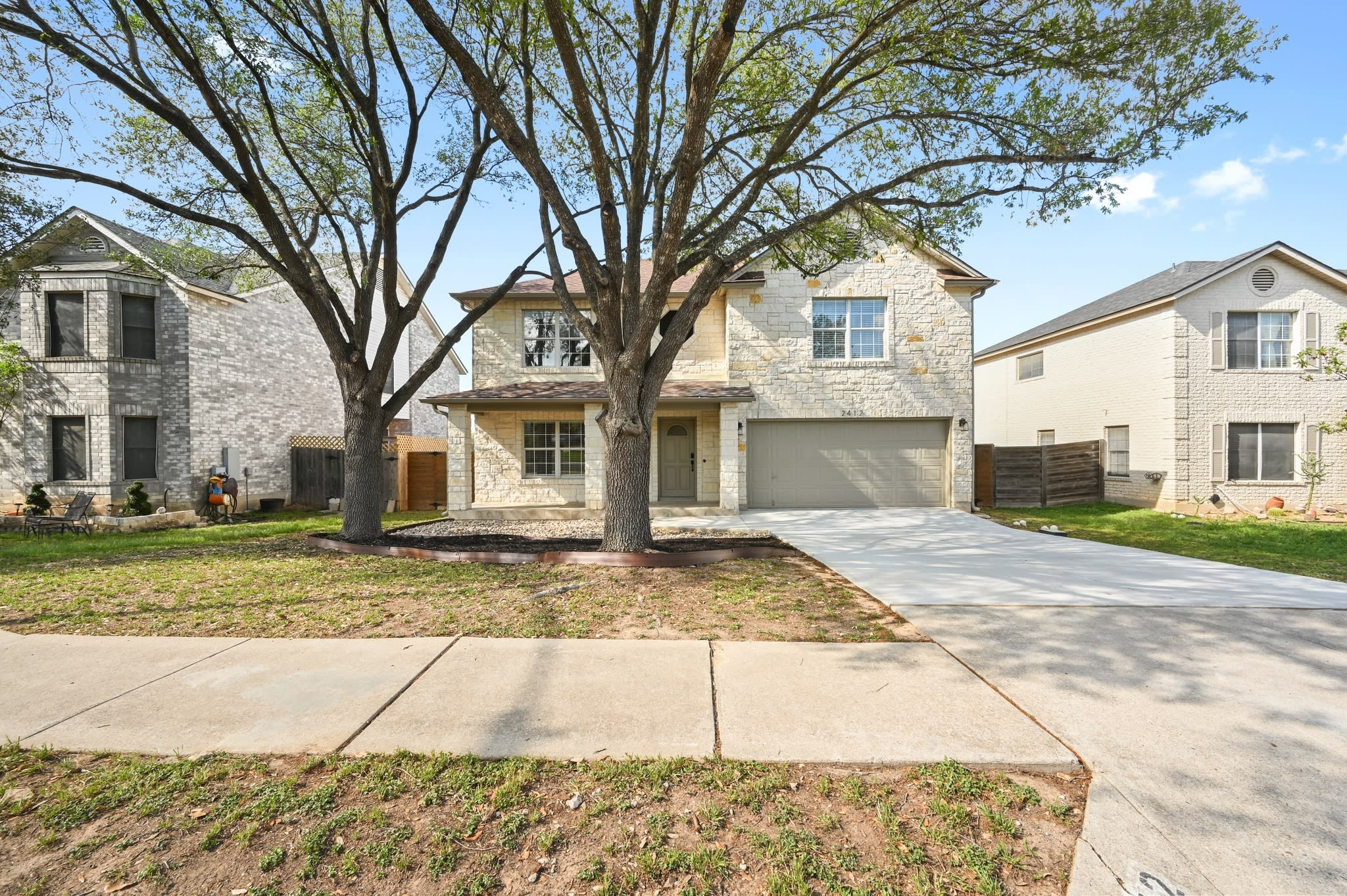 2412 Regal Park Lane – photo 4