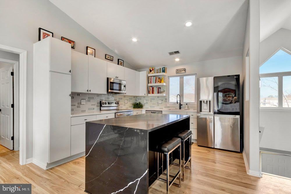 297 LAKESIDE Drive – photo 5