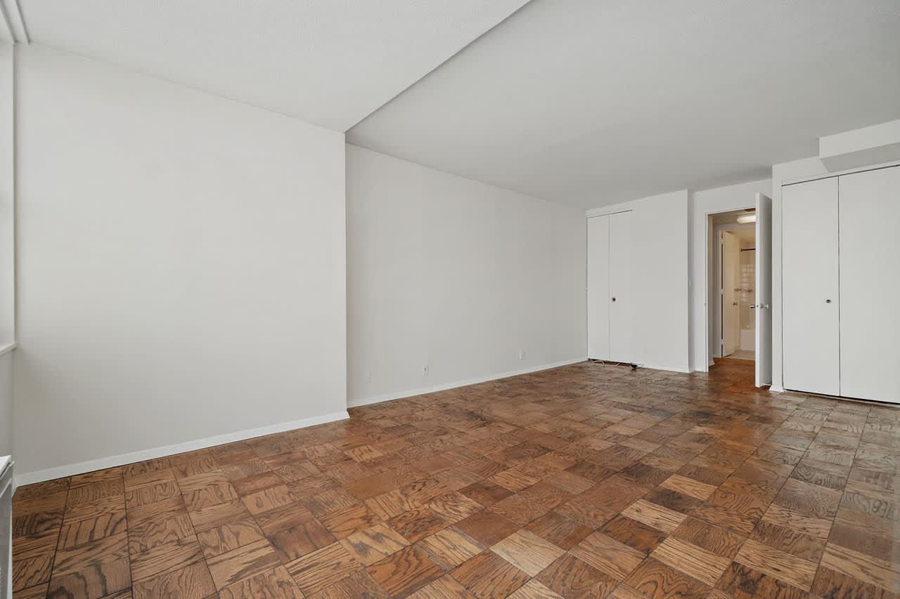 412 68Th St Apt 17 – photo 5