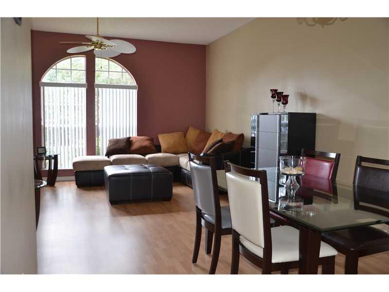 Off-Season Rental 3BR 2BA with pool in Sebastian – photo 4