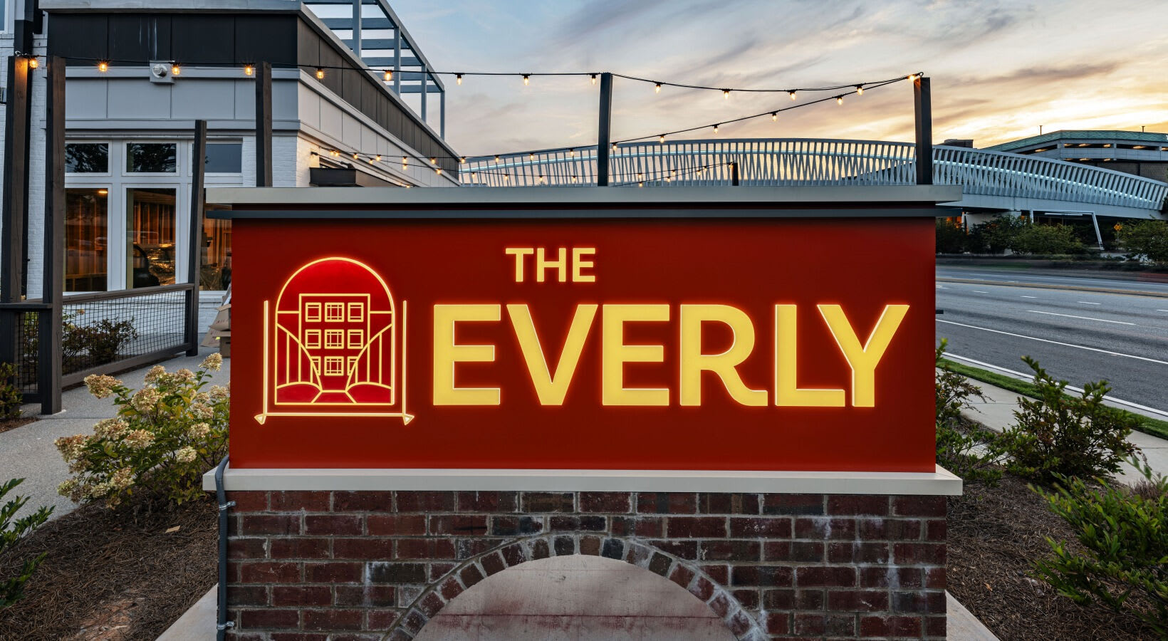 The Everly – photo 4