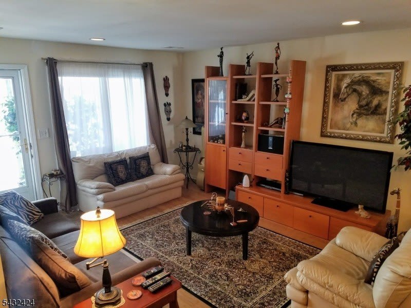 13 Ray Ct – photo 2