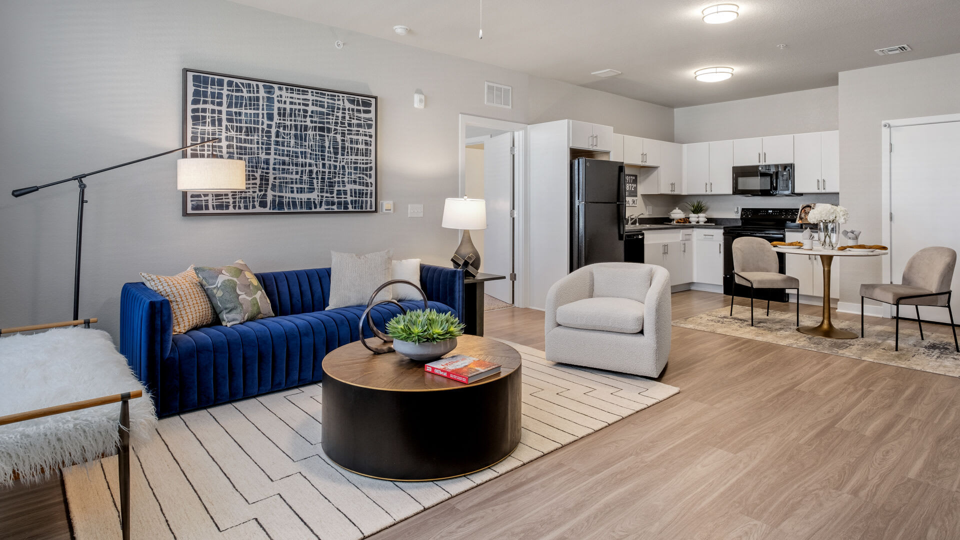 Authentix Kalamazoo Apartments – photo 1