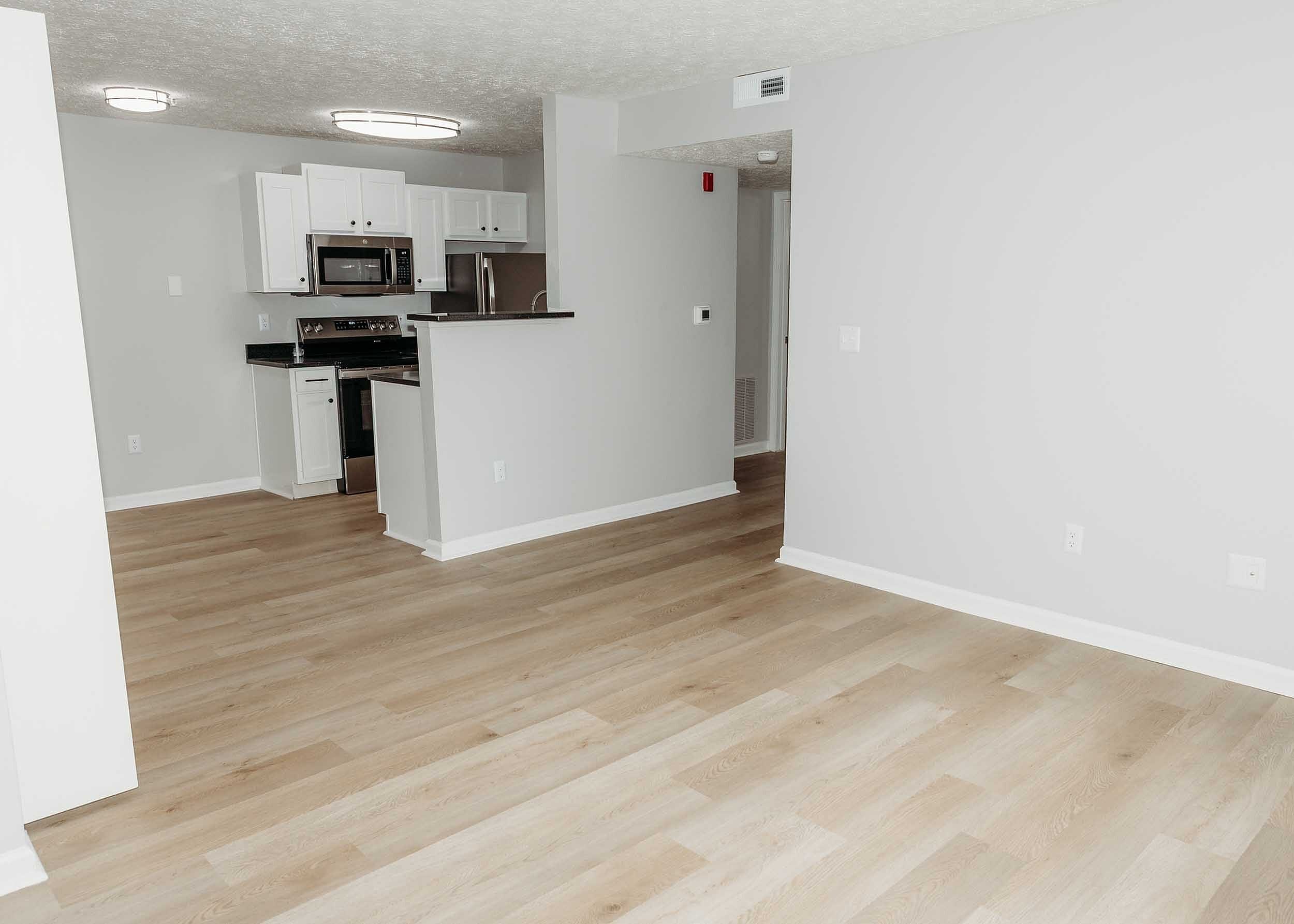 Enclave at Albany Park – photo 3