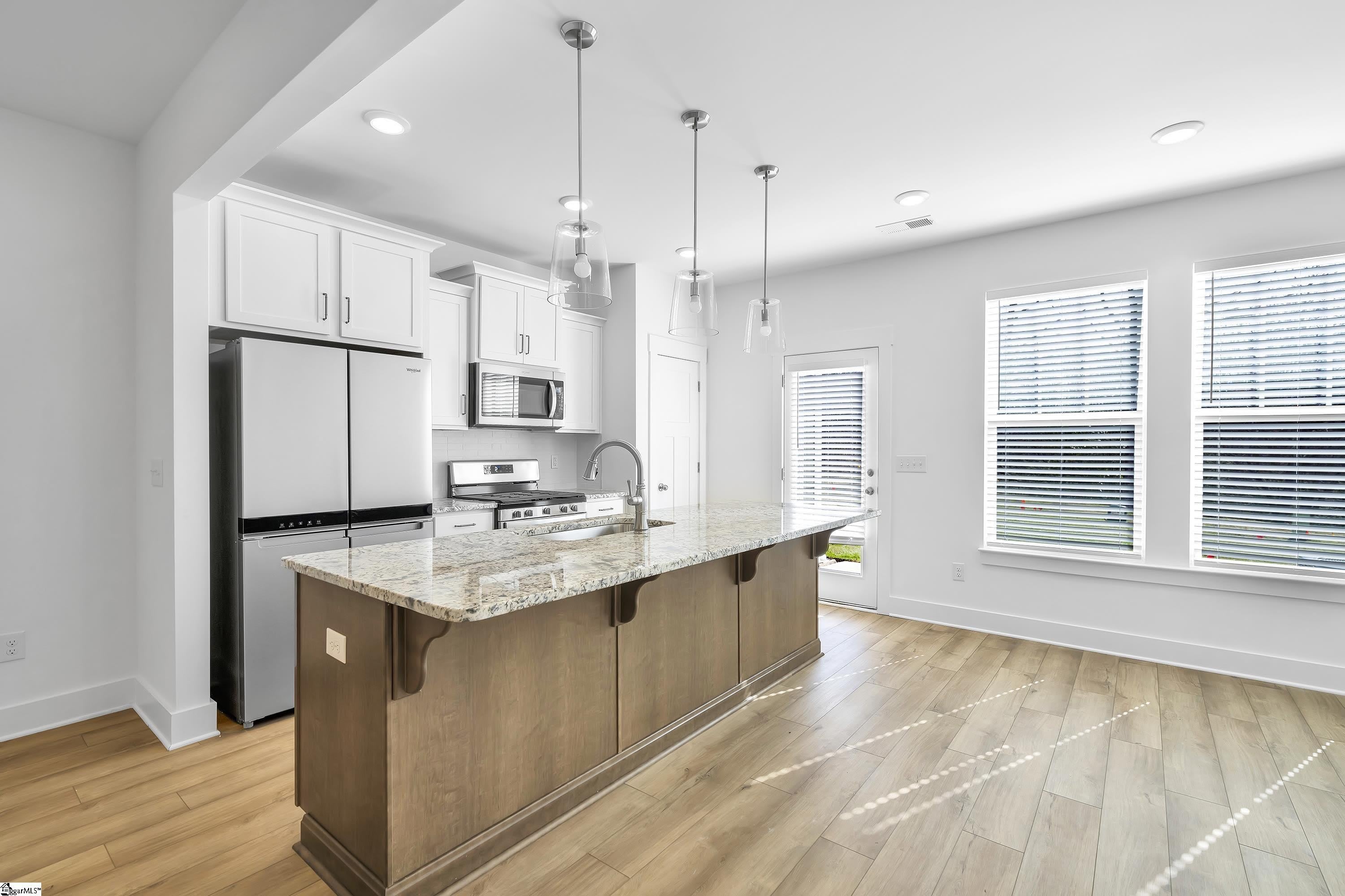 11 Shager Place – photo 2