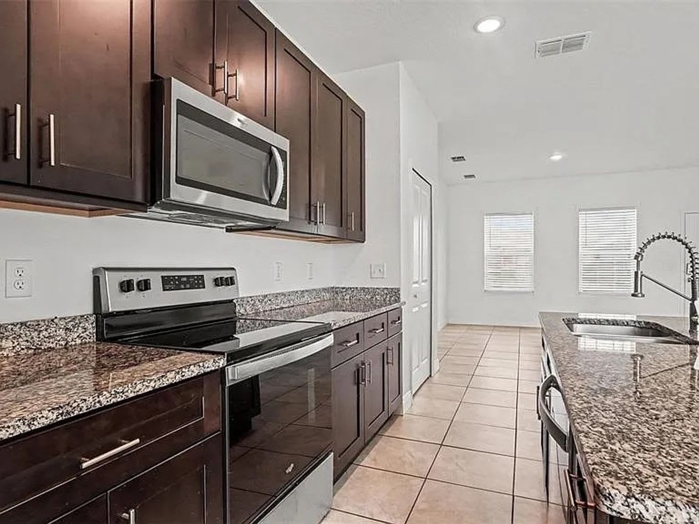 Spacious 4BR House in Ocala – photo 4
