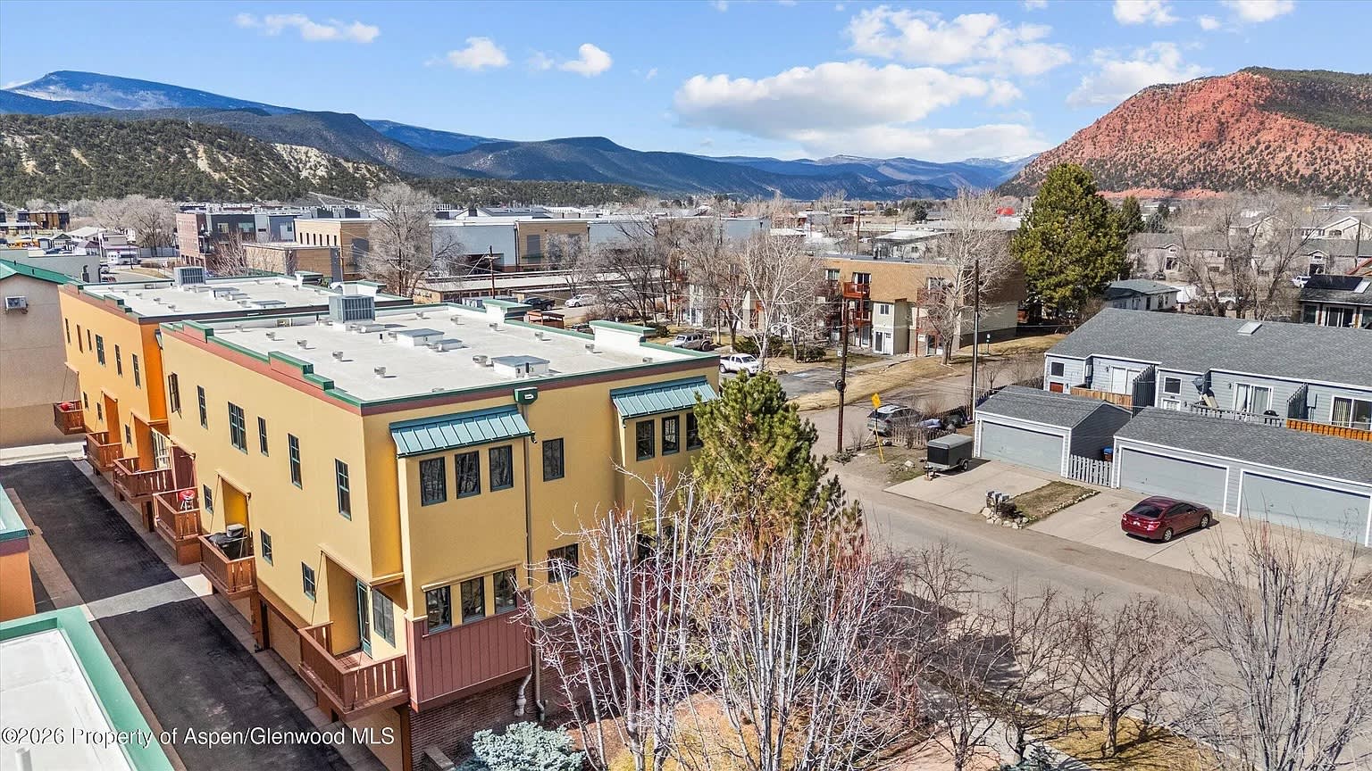 1002 Colorado Ave – photo 3