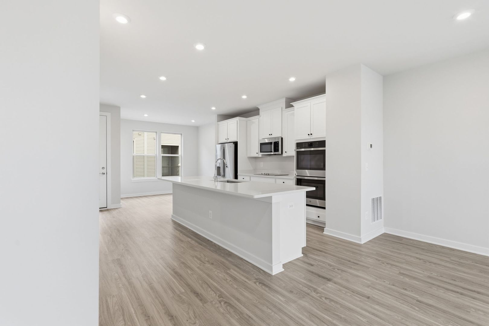 Experience Elevated Living In The Highly Desirable Jenkins Floor Plan At Park Place Where Timeless Design Meets Exceptional Comfort Across Three Beautifully Designed Levels – photo 5