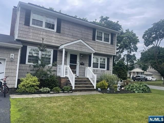 11 Benjamin Place – photo 2