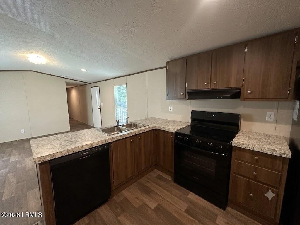 27 Sam Doyle Drive – photo 5