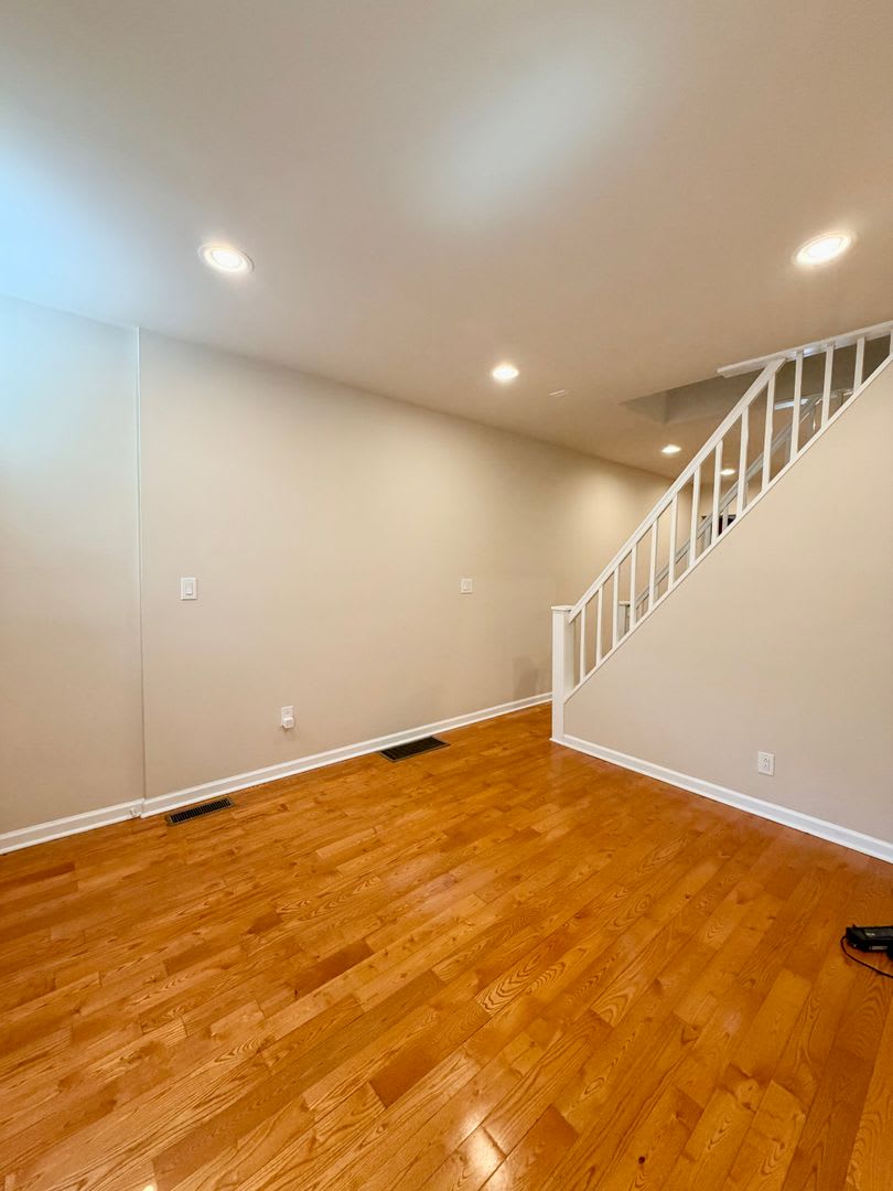 Available Now — Comfortable 2-Bedroom West Powelton Townhome with Central Air – photo 2
