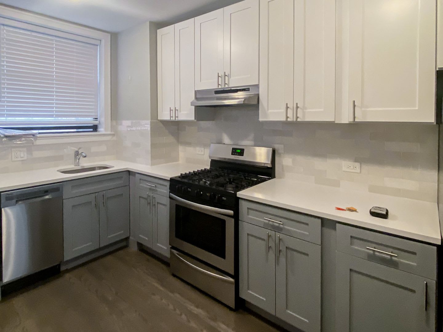 4600 North Winchester Ave. – photo 3