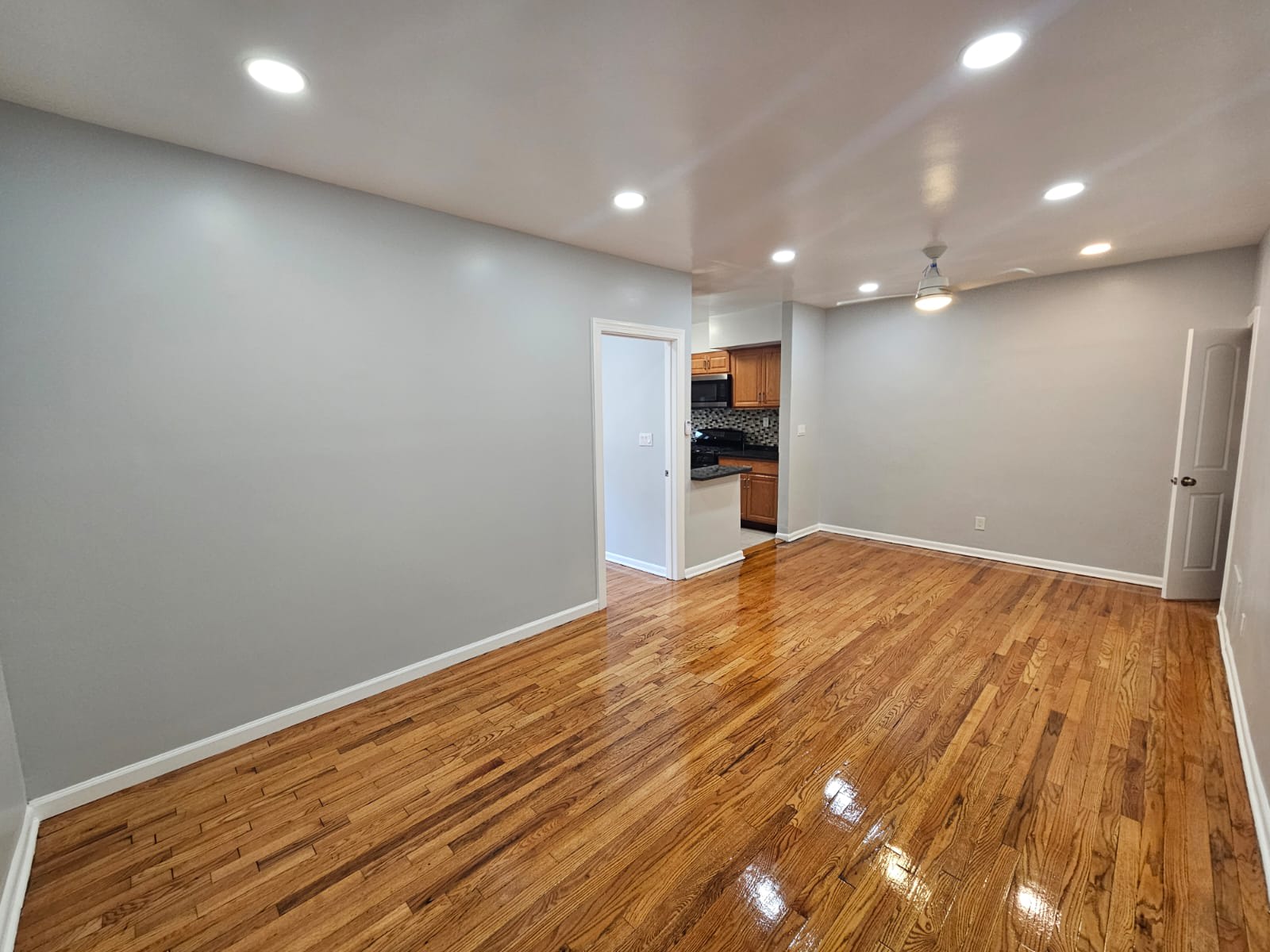 421 Lincoln Ave – photo 3