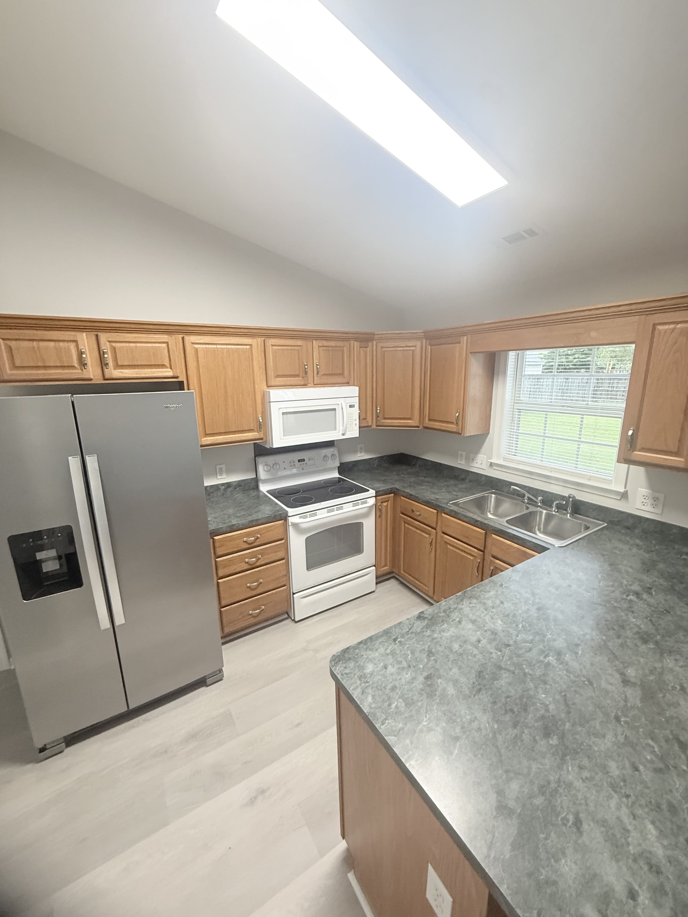 6005 Palisade Ct. – photo 2