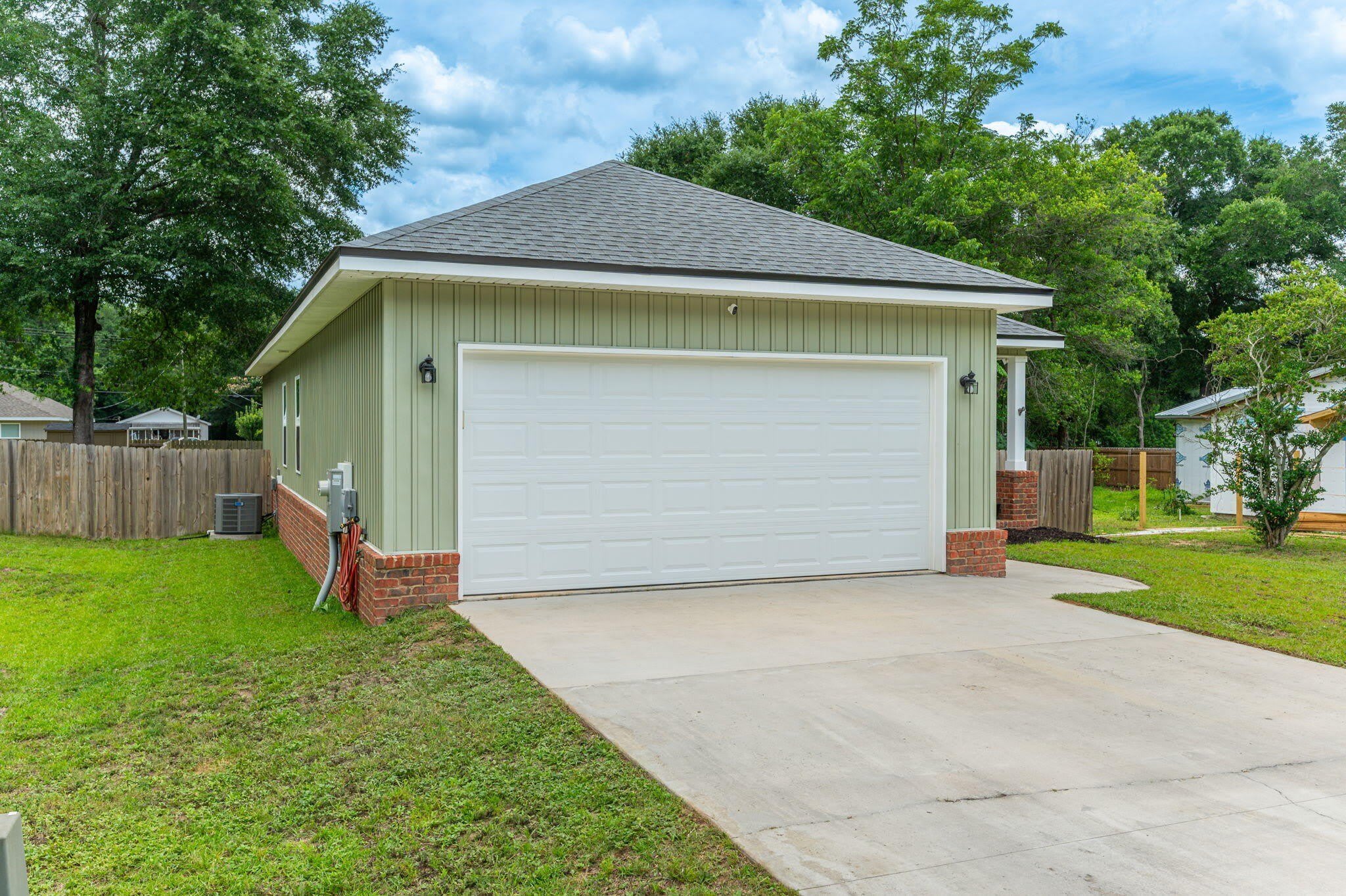 3168 Maple Street – photo 2