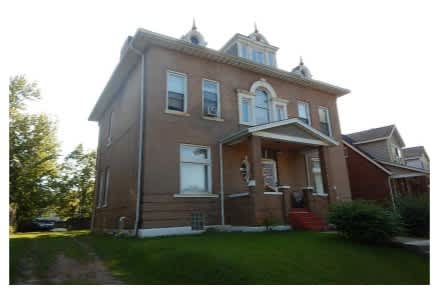 26 Lewis Pl – photo 1