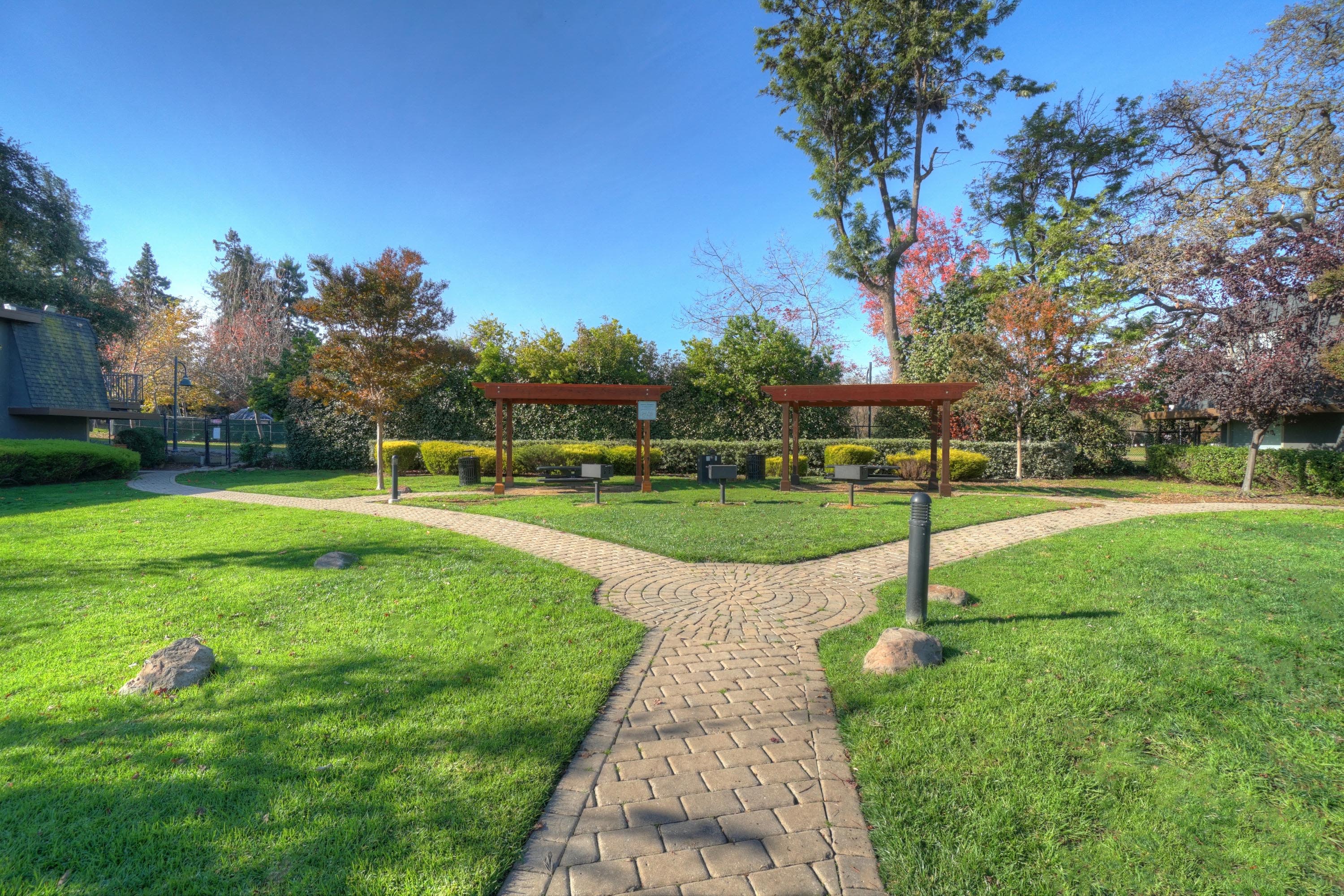 Highland Gardens – photo 3