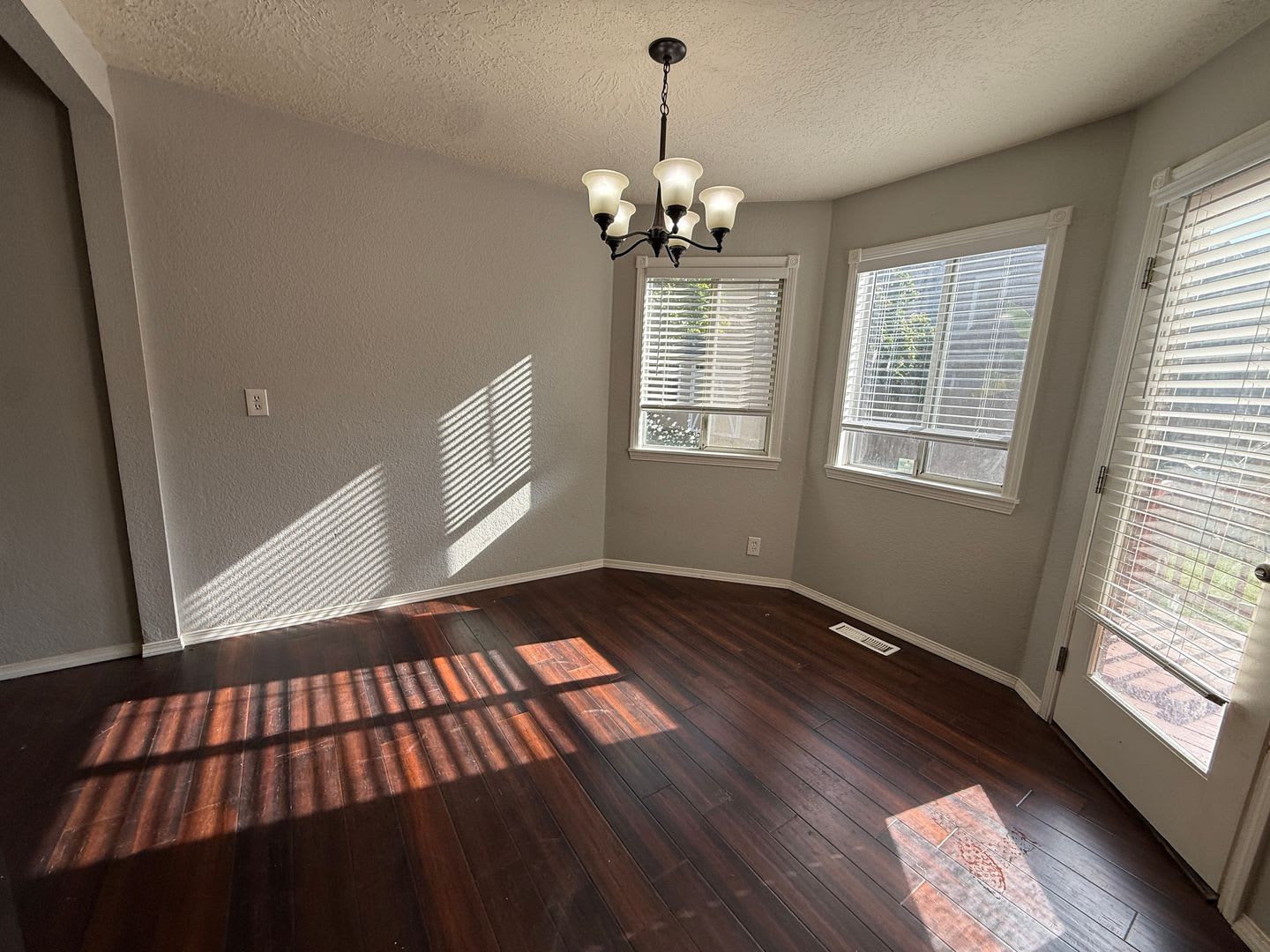 8660 Sw Cortez Court Wonderful 2 Story Home – photo 2