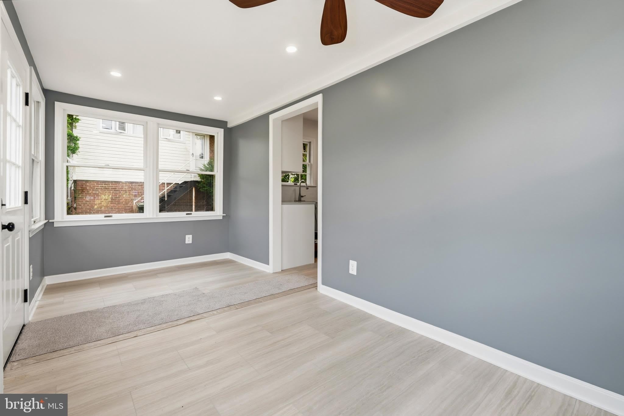 1801 S Glebe Road – photo 4