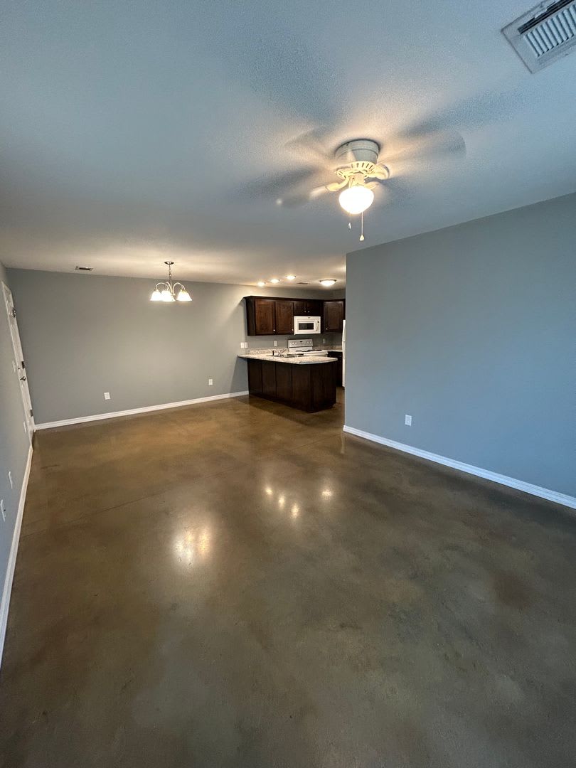 103 Sequoya Dr. A &amp;amp; B – photo 2