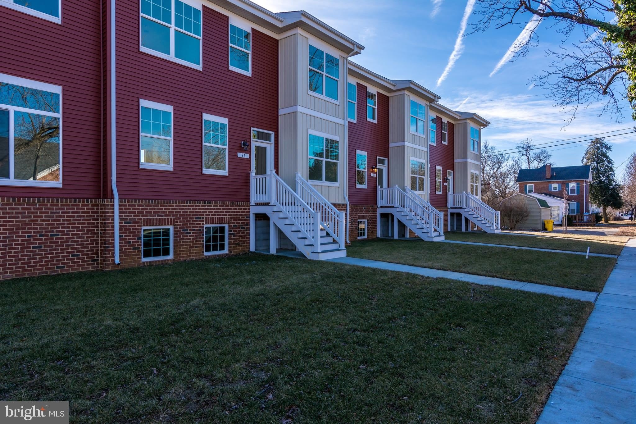 13 1ST Avenue SW – photo 2