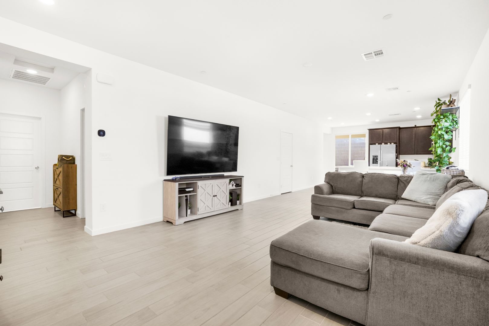 Modern Single-Story Living in Gated Sunstone! – photo 3