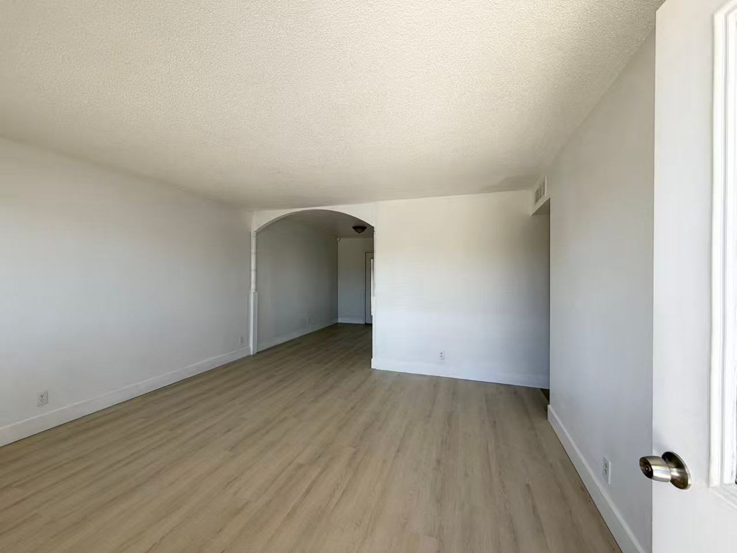 Refreshed Single-Story Home – photo 2