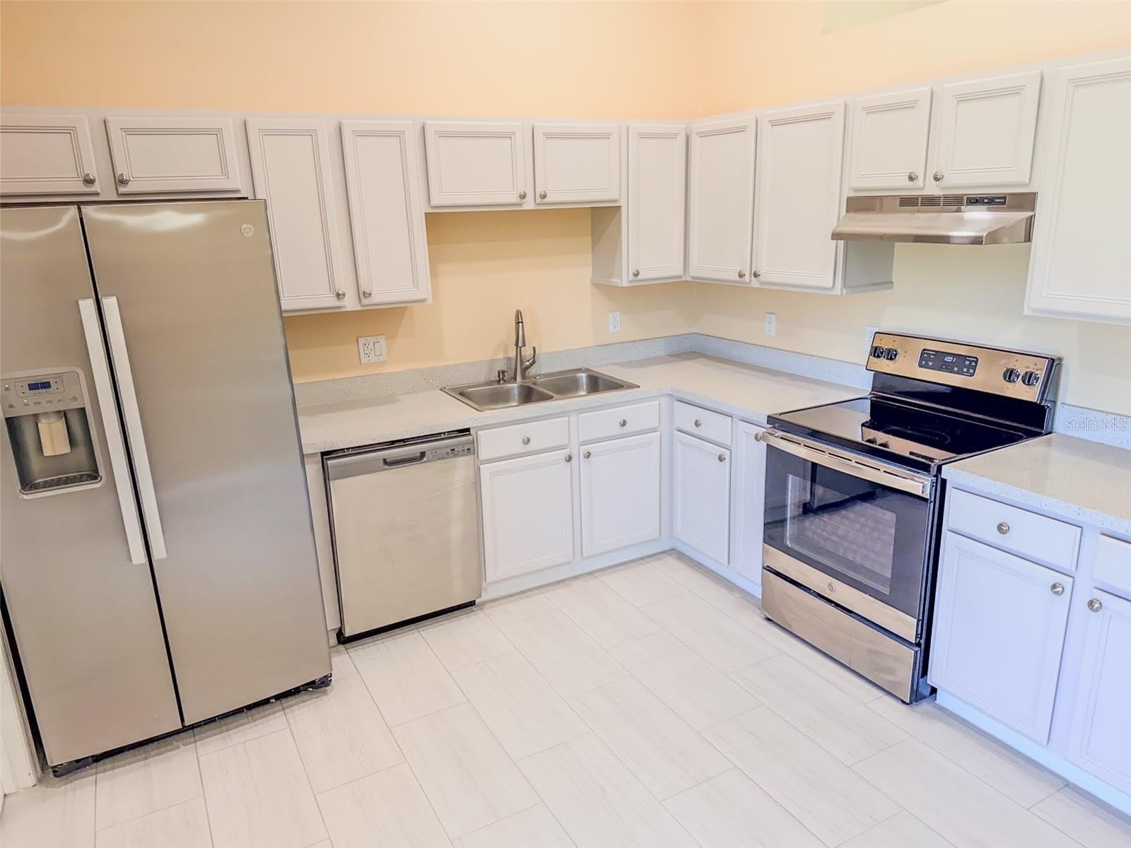 770 AMERICANA Court – photo 4