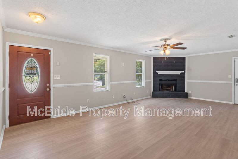 4009 Royal Oaks Court – photo 5