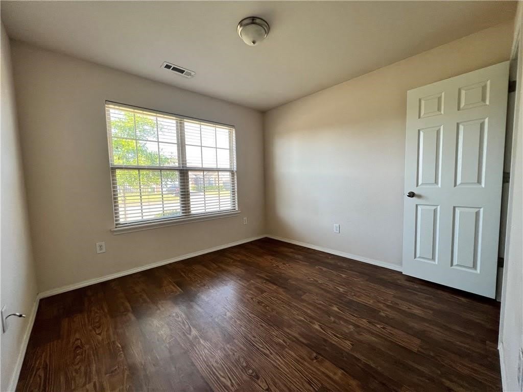 105 Southpointe Avenue – photo 5