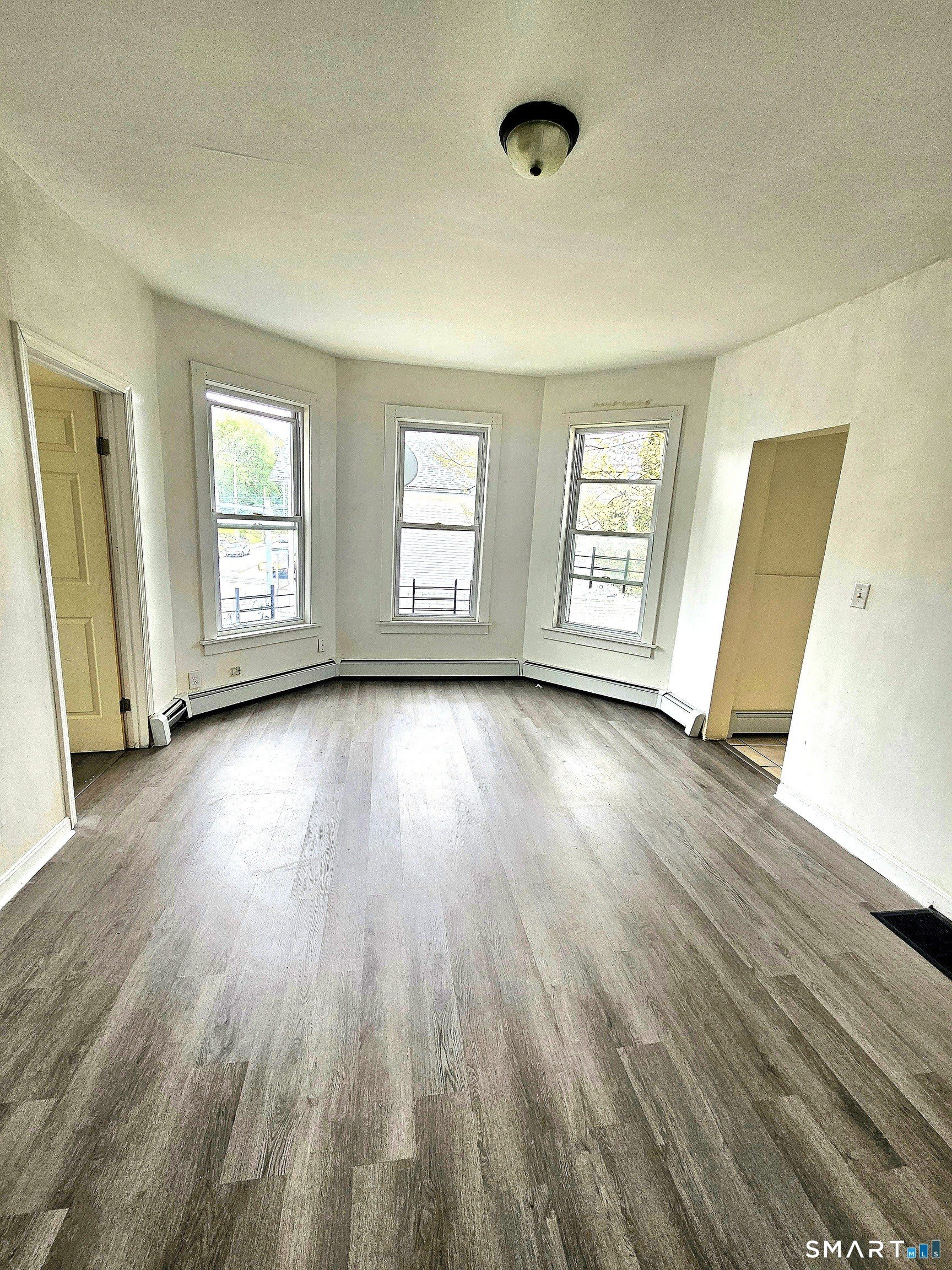 141 Crown Street – photo 4
