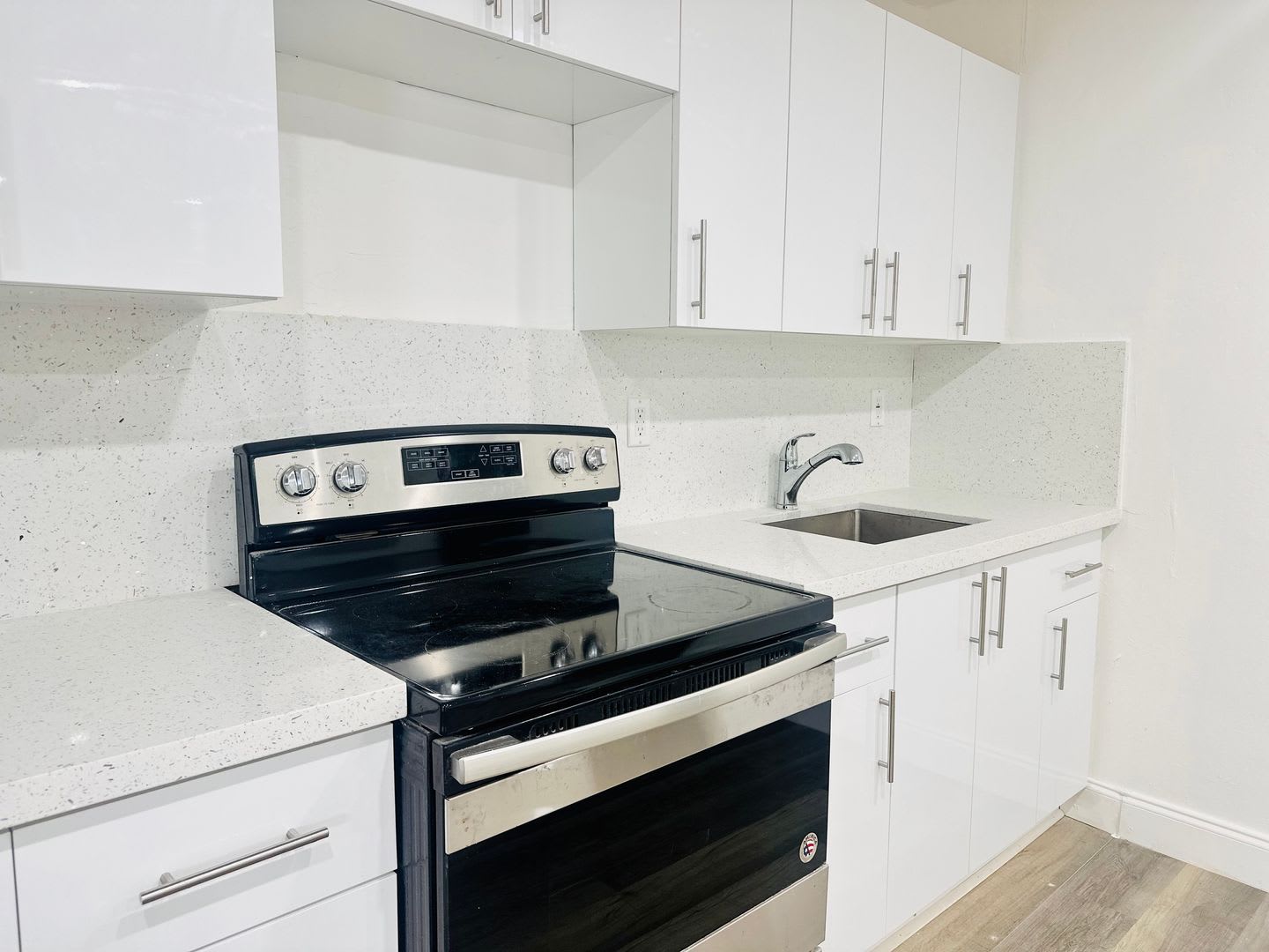 3232 SW 22nd St cu-1708, Miami, FL 33145 – photo 2