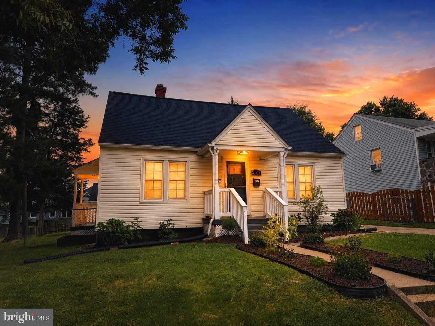 3107 MEMORIAL Street – photo 1