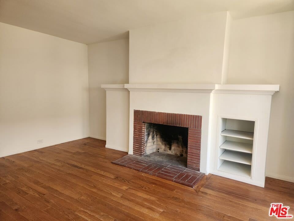 1234 1/2 Gordon St – photo 1