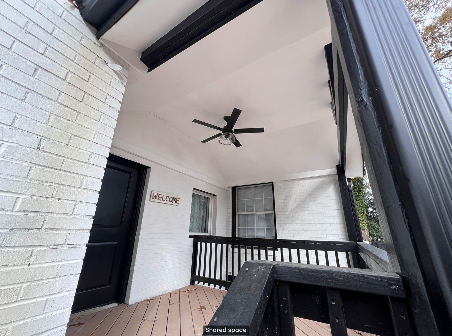 Room in 4 Bedroom Home at West Blvd – photo 4