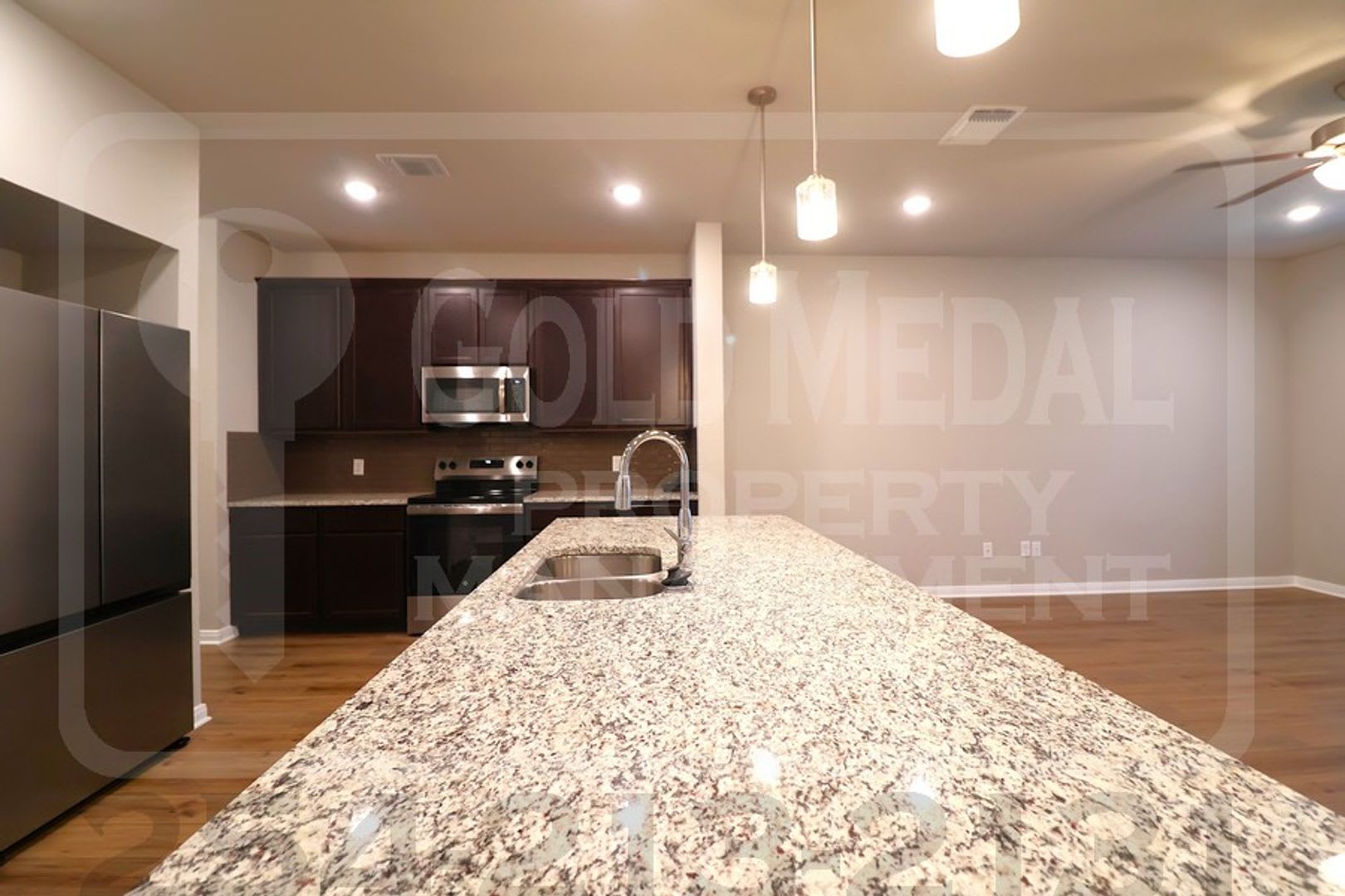 Now Leasing – 1810 Horatio St. – photo 5