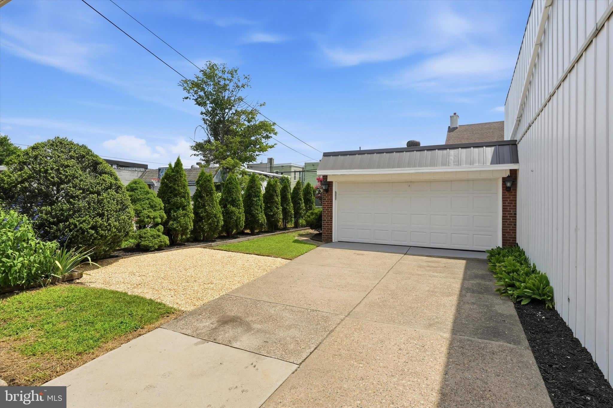 4419 EDGEMONT Street – photo 3