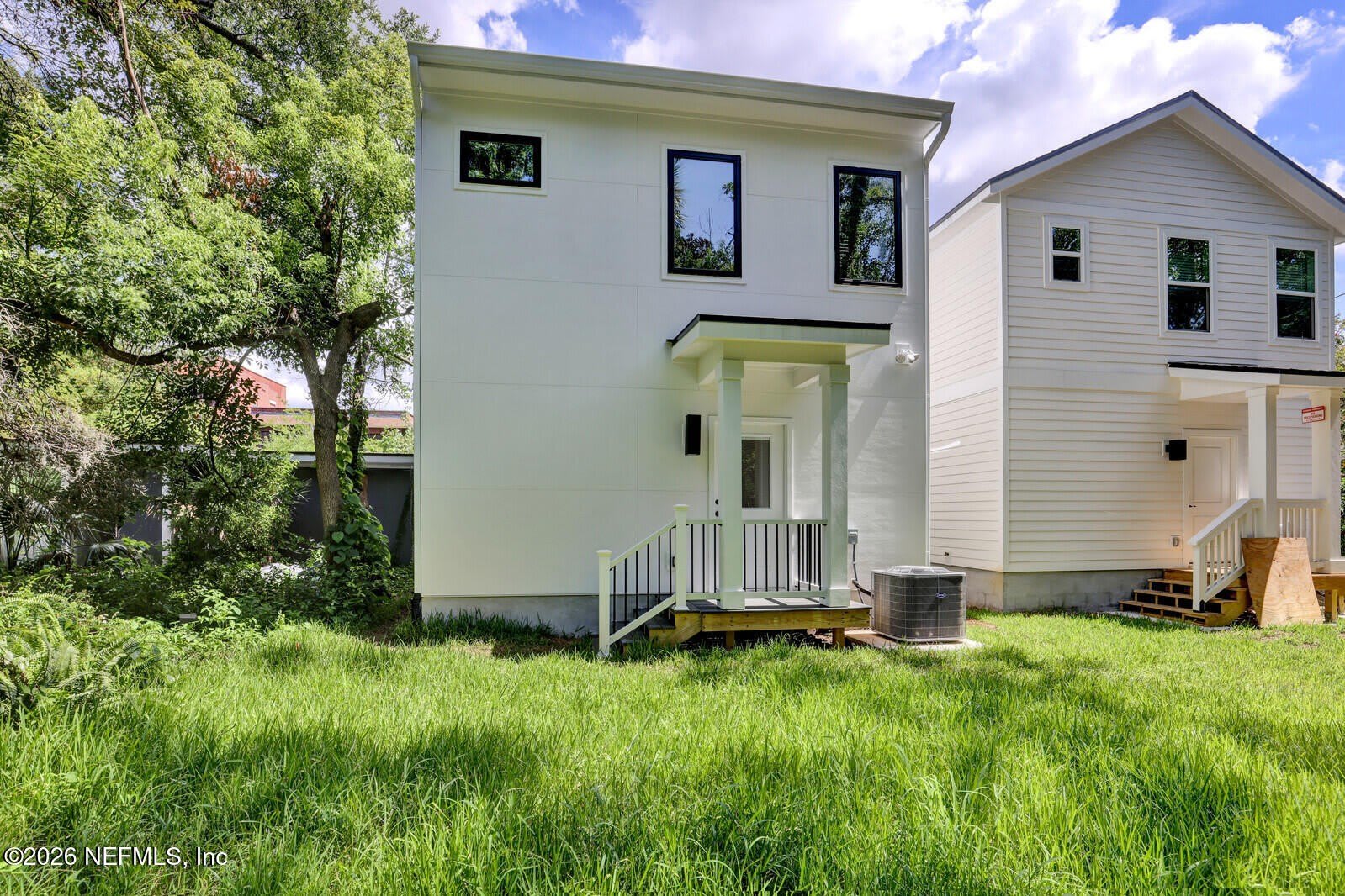 218 E 2ND Street – photo 5