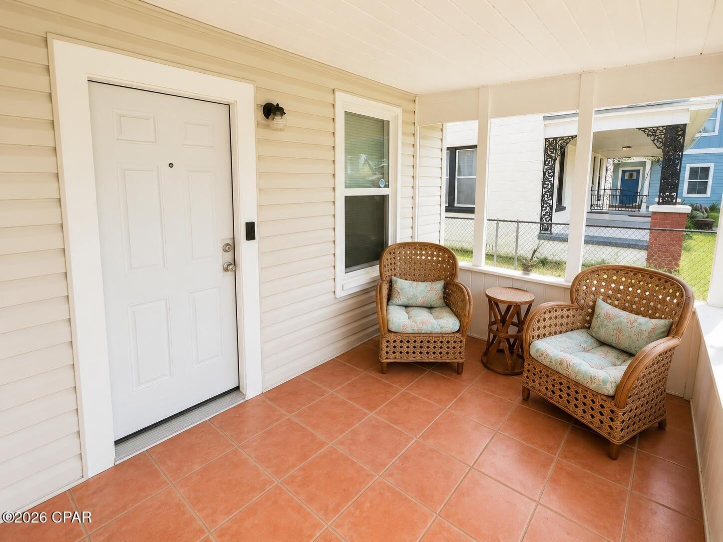 819 Grace Avenue – photo 3