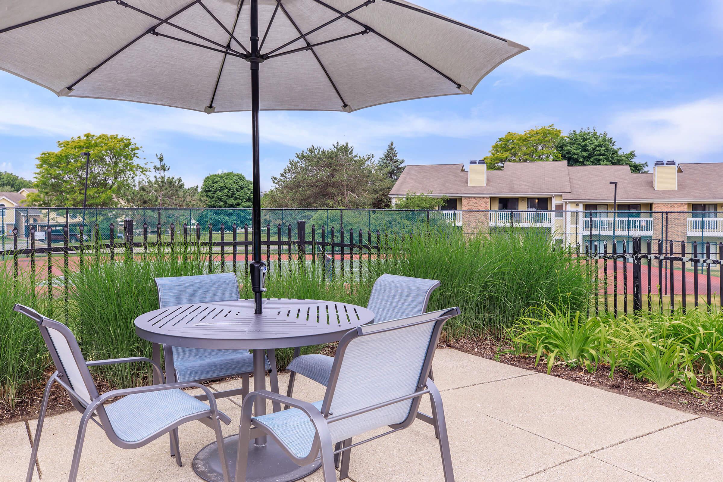 21541 Collingham Avenue – photo 5