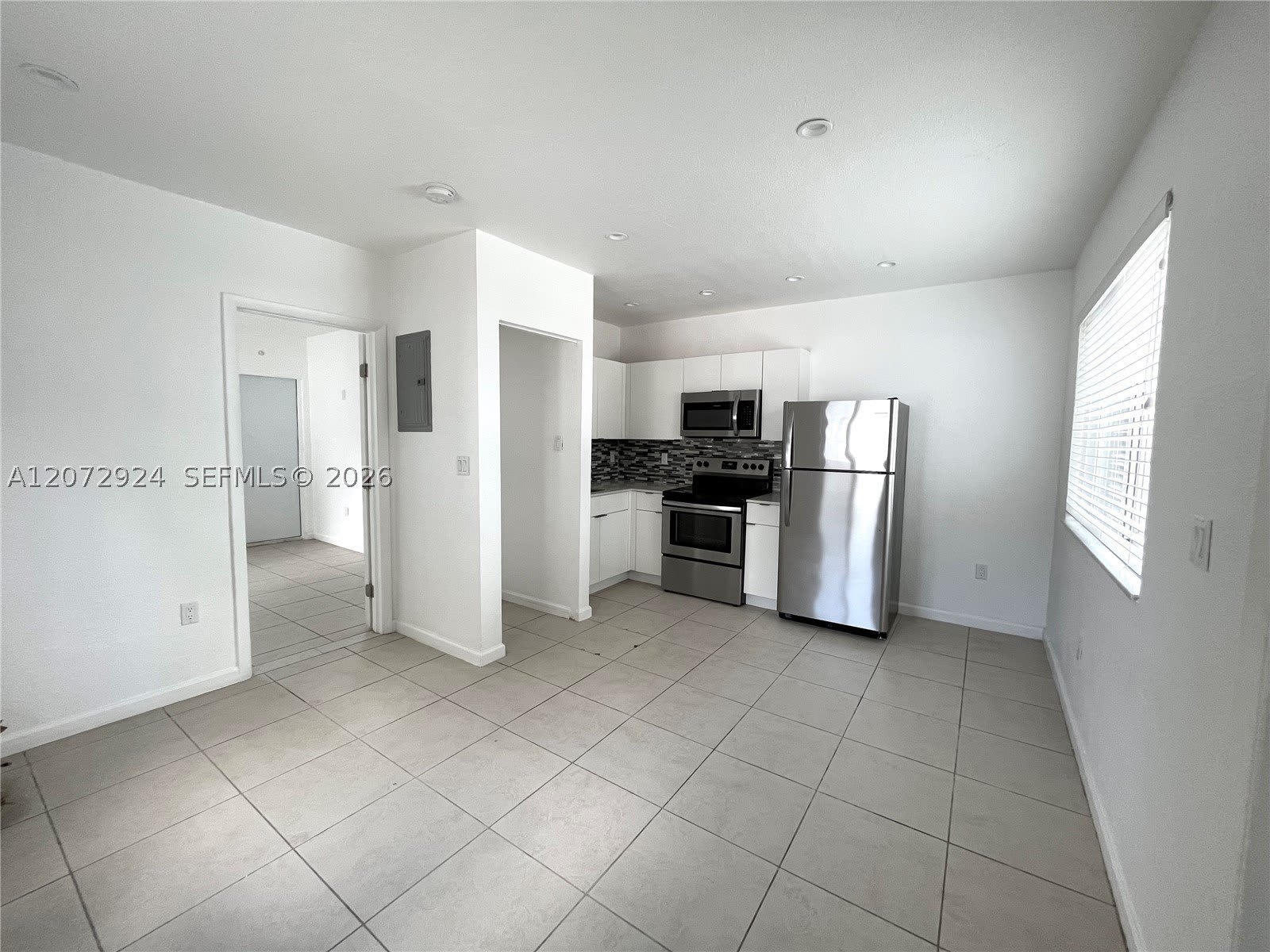 6331 Ne 4Th Ct – photo 5