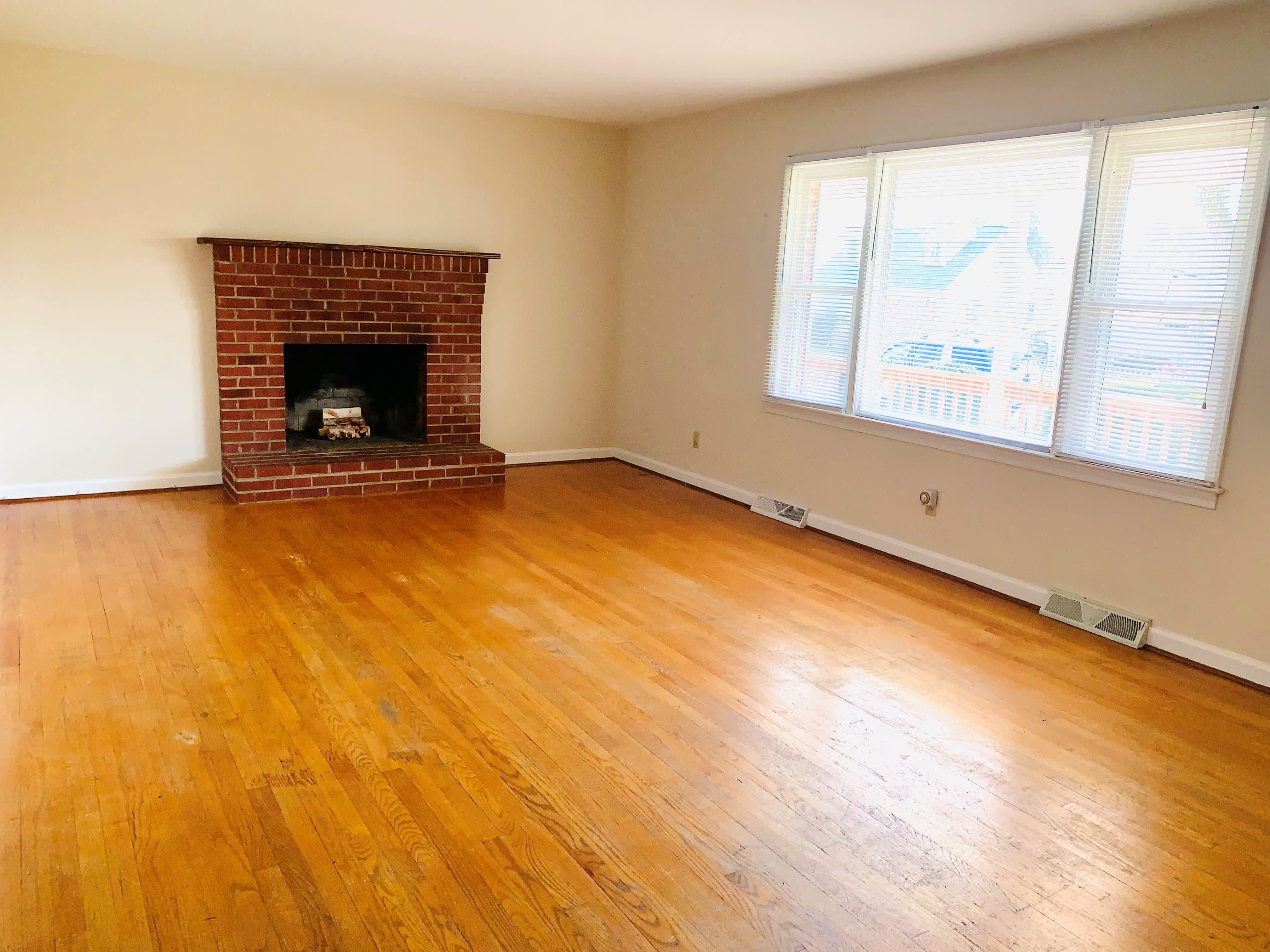 125 Hillcrest Dr – photo 3