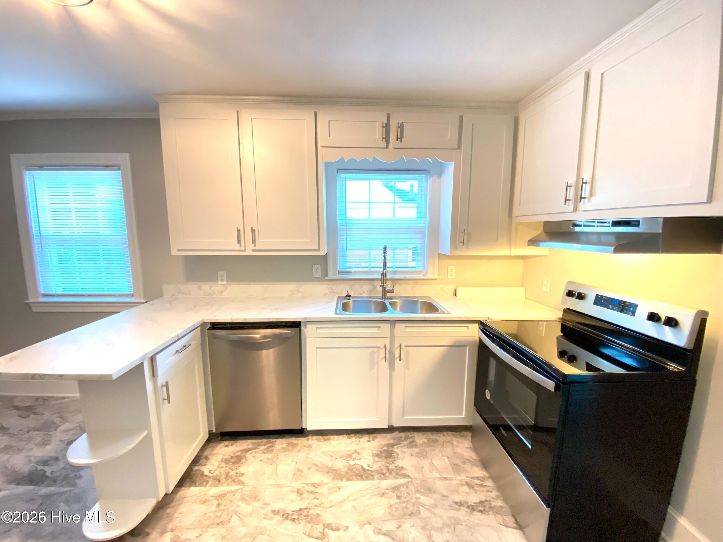 1710 S Elm Street – photo 4