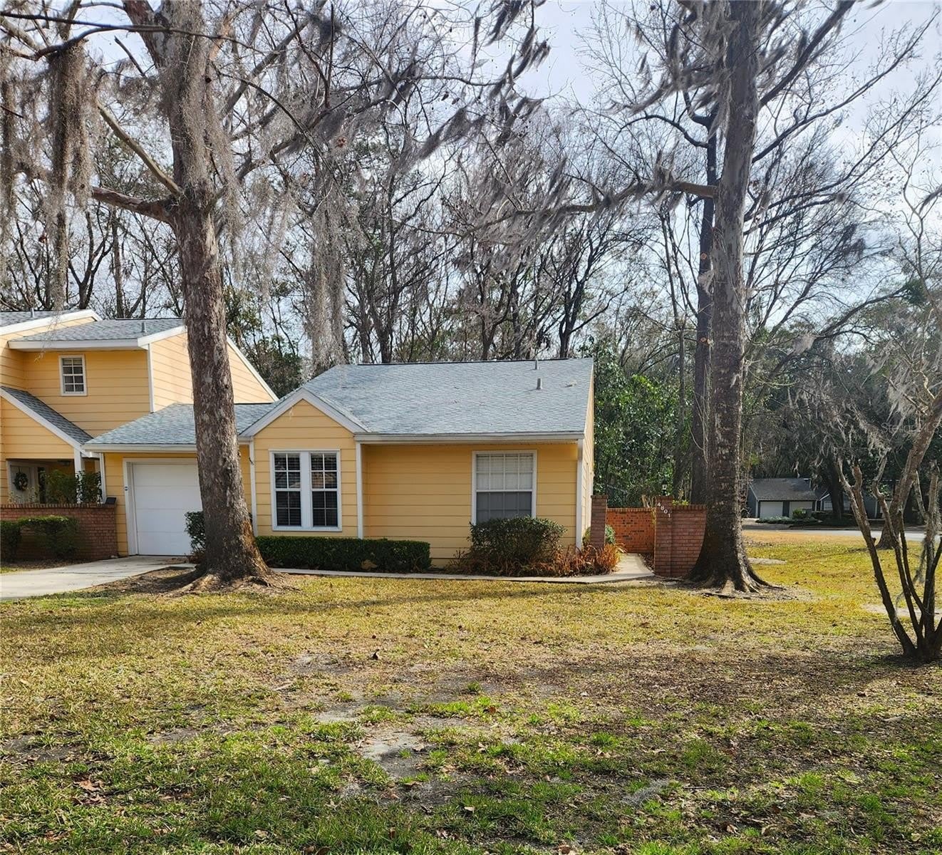 4801 Nw 2Nd Place – photo 1