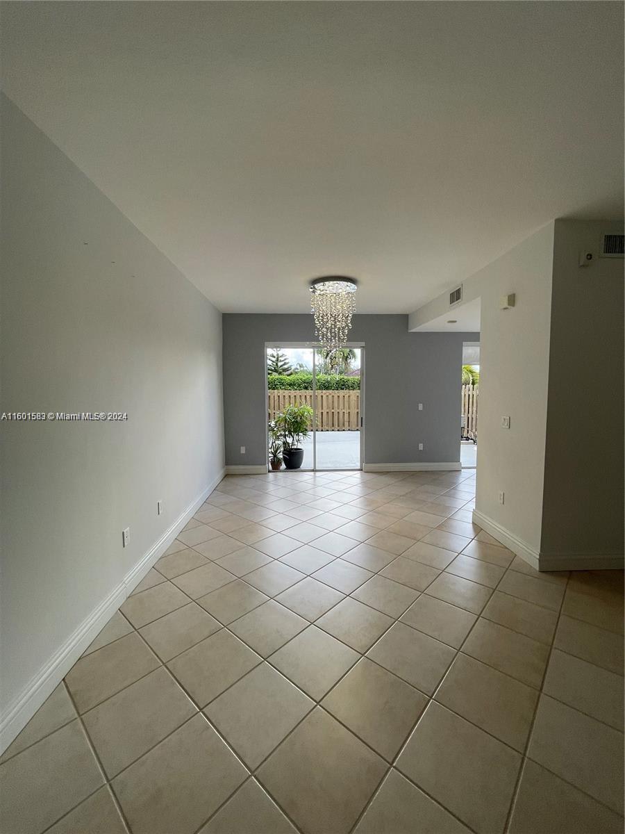 15241 Southwest 37th Terrace – photo 3