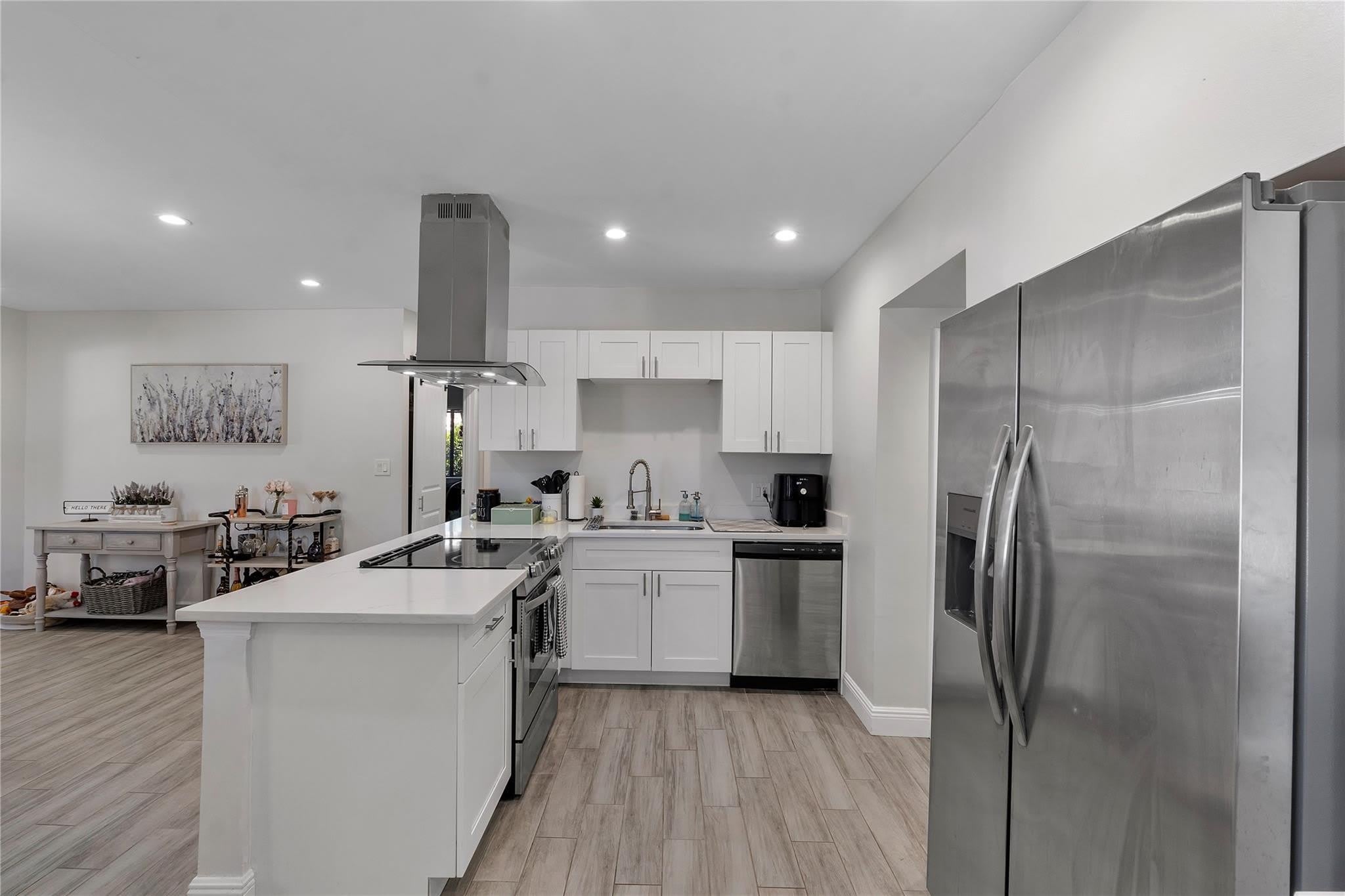 342 Sw 22Nd Street – photo 2