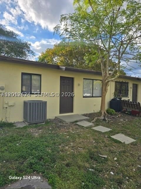 28055 SW 143rd Ct – photo 1