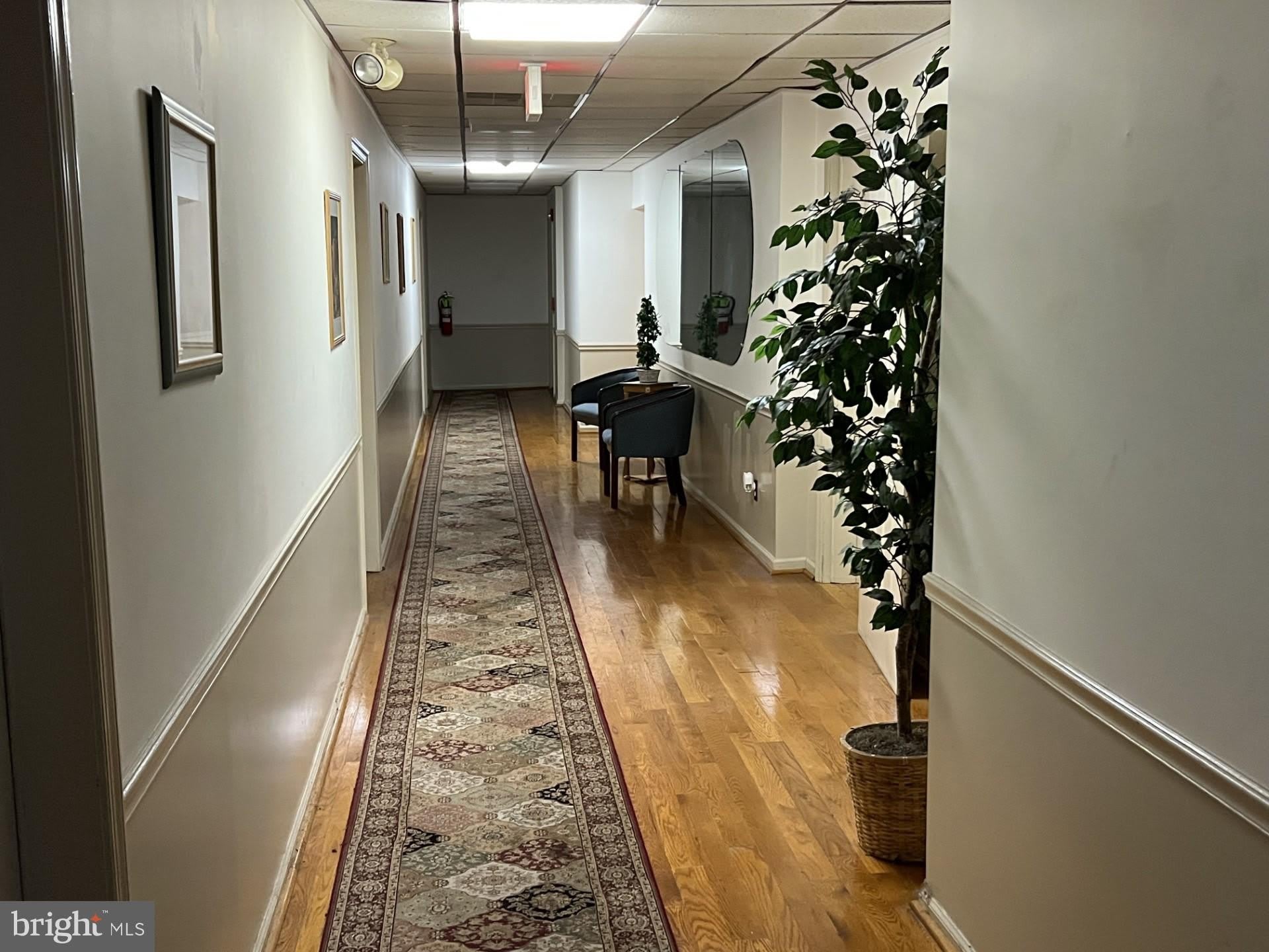 139 W MARKET Street – photo 3